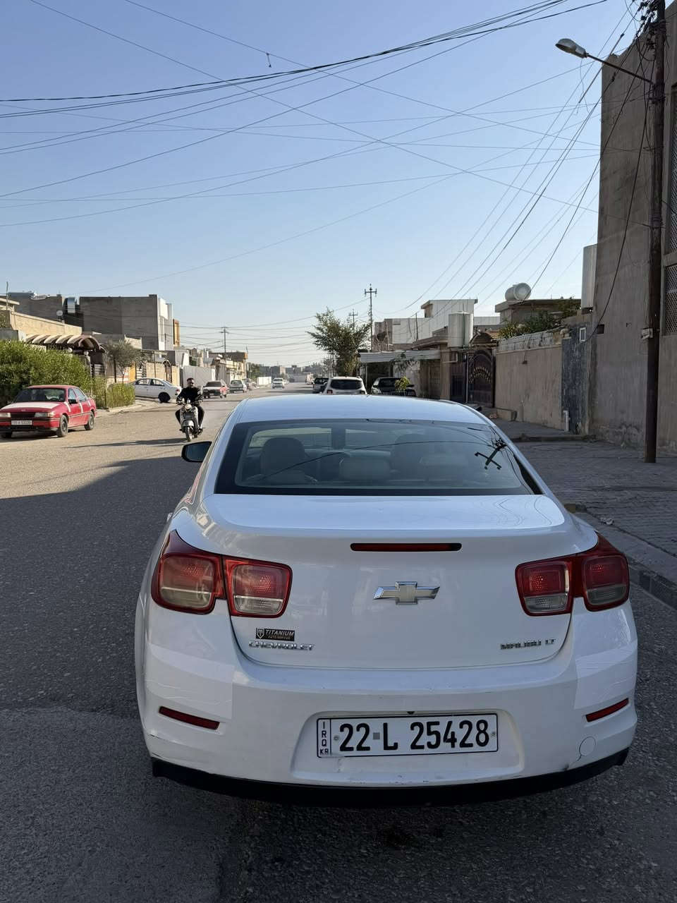 بسم الله الرحمن الرحيم ماشاءالله
ارخص ماليبو هذا شكل ممكن تشوف هو هذا بسعر 88  ورقه 
للبيع ماليبو خليجي موديل. (2013  )شكل مقدس 
موصفات  (LT) معروفه  مفوله
حجم محرك. 4 سلندر   (2400)
تبريد قطعتين 
اندبريك بصمه 
شاشه او قاصه
تحكم استيرن 
كشن امامي كهرباء
كشن نص جلد  ونص مخمل 
تكحم سرعه 
كامره خلفيه 
داخل لونين قرميدي 
دشبول ليد بلادي 
اشاير بالمرايه 
كير و مكينه  خير من الله مابيها شي تريك 180 
4 تايرات بعد جديد 
4 ويل بعد جديد 
ملاحظة

بيها فقط باب سكن وخلفي سكن صبغ بدون بجم كبس خلف كبس 

سياره مناقصها شي اي مصروف مبيها خير من الله  ناعمه سياره وكلش نشطه سحبها حلوه 
سياره باسمنا شرط تحويل  وكاله ثاني يوم  
السعر  88 وبيها مجال قليل 

عنوان كركوك
***********
