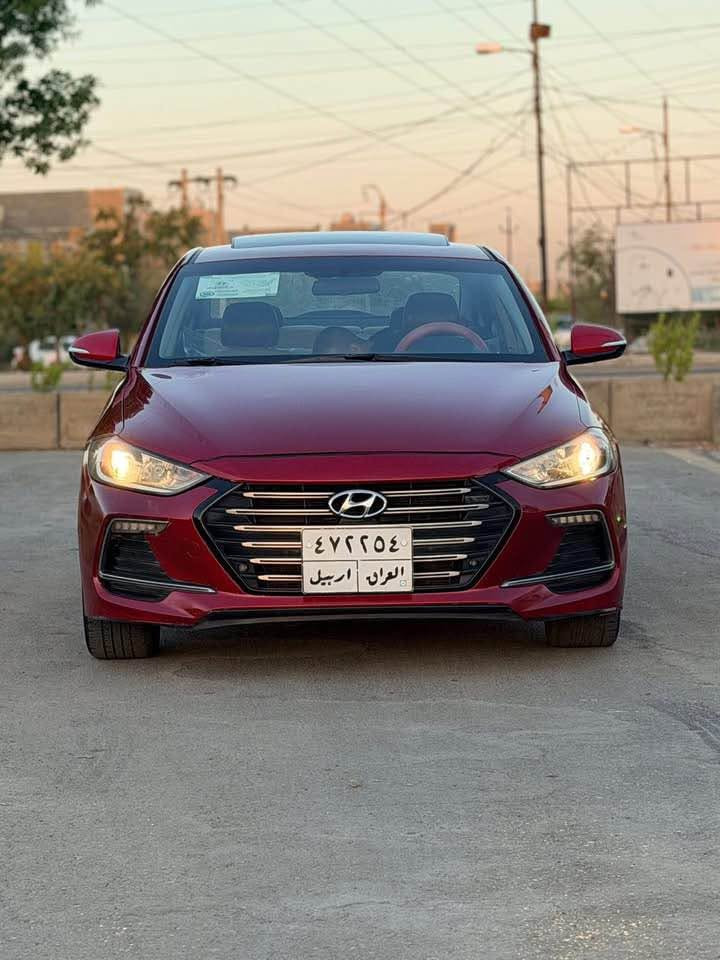 سلام عليكم النترا موديل 2019 خليجي سوبر محرك 2000 فول 1/1 بصمه فتحه  جلد داخل قرميدي تبريد قطعتين حساس امامي حساس خلفي ويل كروم مري شفط اشاير بل مري سياره كفاله عدا شبر جاملغ خلفي صبغ فقط سياره جديده كلش ماشيه 78 مكاني بغداد الشرطه الرابعه هاتف *********** السعر 128 مع مجال بسيط بغداد, العراق
