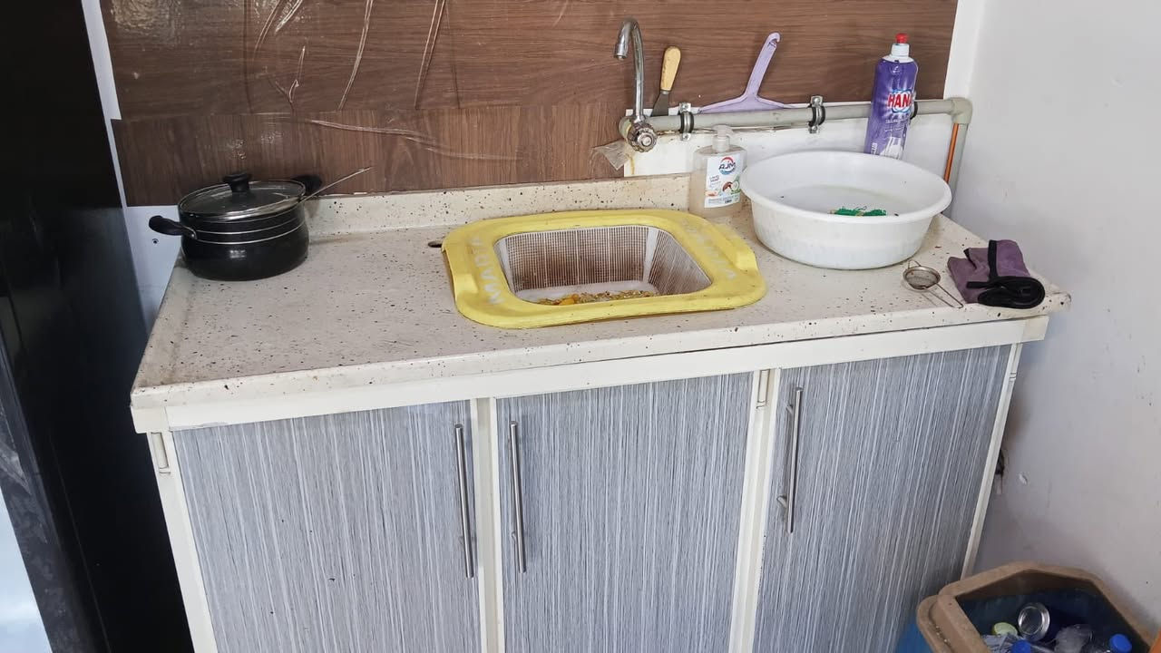 محل للبيع مع غراض السعر مليونين


**إذا كنت صاحب هذا الإعلان وتريد حذفه لأي سبب، رجاءا أرسل رسالة إلى الدعم الفني**