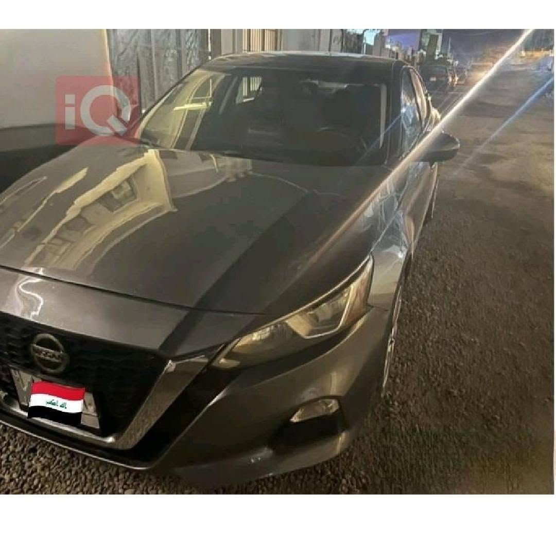 سلام عليكم
نيسان التيما للبيع
 موديل 2020 رقم بغداد حادث فقط بنيد مبدل وصور الحادث بالمنشور
سعر 125 مجال بسيط
للاستفسار الاتصال (‏ ***********)
واتساب (***********)
