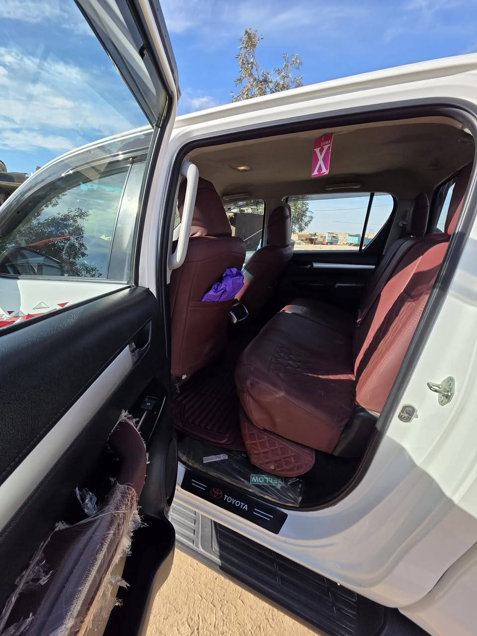 السلام عليكم تيوته هايلوكس للبيع موديل 2022 رقمه كربلاء مداور ثاني يوم سياره كفاله تخم تاير مكاني كربلاء  للستفسار ***********
