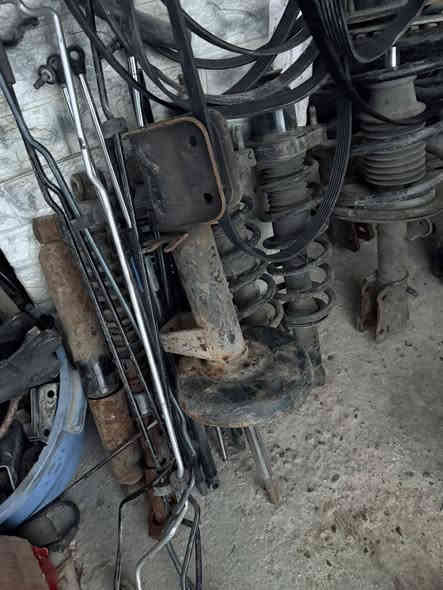 السلام عليكم ورحمة الله وبركاته 
كل ما تحتاجونه من موديل ٩٠ الحد موديل ٢٠٠٧  ساحه عدن مقابيل خدمات مرتضى دوج  ارقام الهواتف *********** او *********** الأرقام بيهه واتساب اليحب ايخابر  او يستفسر 
او تدللون
