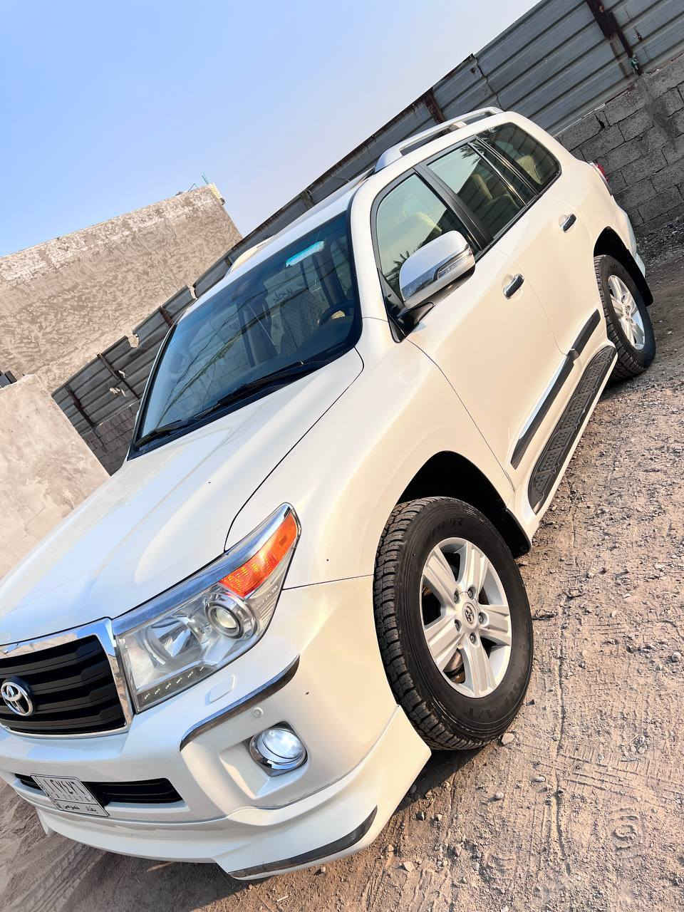 يالله لاندكروز مونيكه فطيم، 2012بغداد) فول مواصفات فتحه بصمه تحكم ستيرن كشن جلد اشاير بلمري كشن كهربائيّ 6سلندر شاشه كمره رادرات فور ويل ماشيه 150كفاله عامه السياره واسط الصويره ‎0772 949 1838
