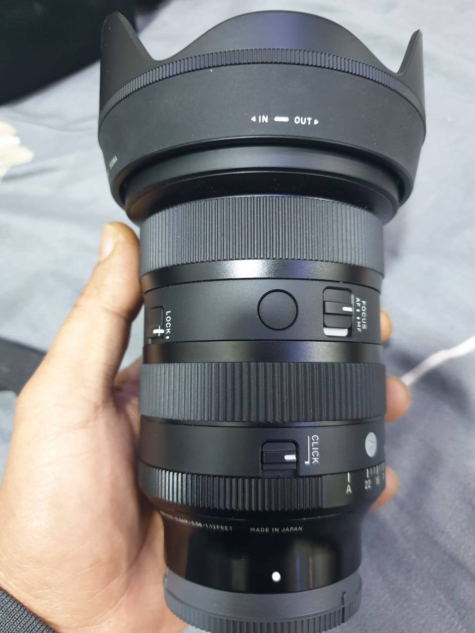 السلام عليكم غراض تصوير للبيع وكلها اخت الجديدة مع كل حاجة كارتونه مالتها
كامره سوني a7iv سعرها موجود بالصور 301  السعر مليونين و100
رونن RS3 كومبو مع حاملة يد اضافي ما عدى الي وياه كل ماطوراته شغاله 100% السعر 800 الف 
عدسة 70-24  فتحة 1.8 سكما اصدار ثاني اخت الجديدة  السعر مليون 
عدسة 85 فتحة 1.8 استعمال مرتين السعر 450 الف
مونيتر كامره ماركة معروفة قطعتين سعر الوحده 75 الف واذا اثنين 125 الف 
كامره كانون D800 لمس مع كرب بطاريات 🔋 2 شاحنه 2 عدسة 2 وحده 50m والثانية الأصلية مالتها 18-55 السعر 400 الف
إضافة مستمره عدد 2 ابيع سوى 400 الف استعمال مرة وحده
ستاند اضائه عدد 2 سعر الواحد 30 الف
ستاند كامره عدد 3  سعر الواحد من 50 الف الى 30 الف 
رامات كامره سان دسك الأصلي  سرعه 200  الكل تعرفه V30
256 السعر 80 الف
128 السعر 50 الف
64 السعر 25 الف
رام صغير 
128 السعر 60 الف
32  السعر 25 الف
كارد ريدر 15 الف
كيبلات HD السوني a7iii و a7iv السعر الواحد 10 الاف 
اضائة محموله اصلي مو تقليد السعر 80 الف 
بطاريات اضائة عدد 5 سعر الواحد 20 الف
قبظة ستاند جديده استعمال 3 مرات 40 الف
قطعة مال ريلز السعر 20 الف
حامل تلفوني مغناطيس لتصوير كواليس 20 الف
اضائة كامرة السعر 40 الف
نيك مايك شركة معروفة مو امزون 
m2 استعمال مرة وحده السعر 125
m1 سعر الواحد 75 الف وبيها واحد سحاب الجنطة خربان
شاحنه بطارية سوني 4 ام البطاريات 2 سعر 40 الف 
تم البطارية الوحده 25 الف
بطاريات سوني 4 عدد 2 وحده تجاري تكدر تشحنها من نفس البطارية والثانية اصلية سعر التجارية 25 الف والاصلية 60 الف 
مكاني بغداد حي الجهاد 
***********
