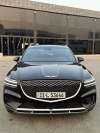 للبيع جنيسز. 2023 GV70  بيهه قطعتين تبديل لون شركه  وباب السايق صبغ  ف...