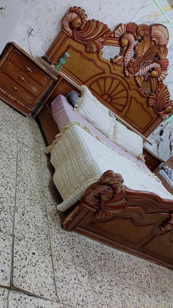 غرف نوم للبيع  اخشاب عراقيه
السعر500الف  للاستفسار على هذا الرقم﴿***********﴾
