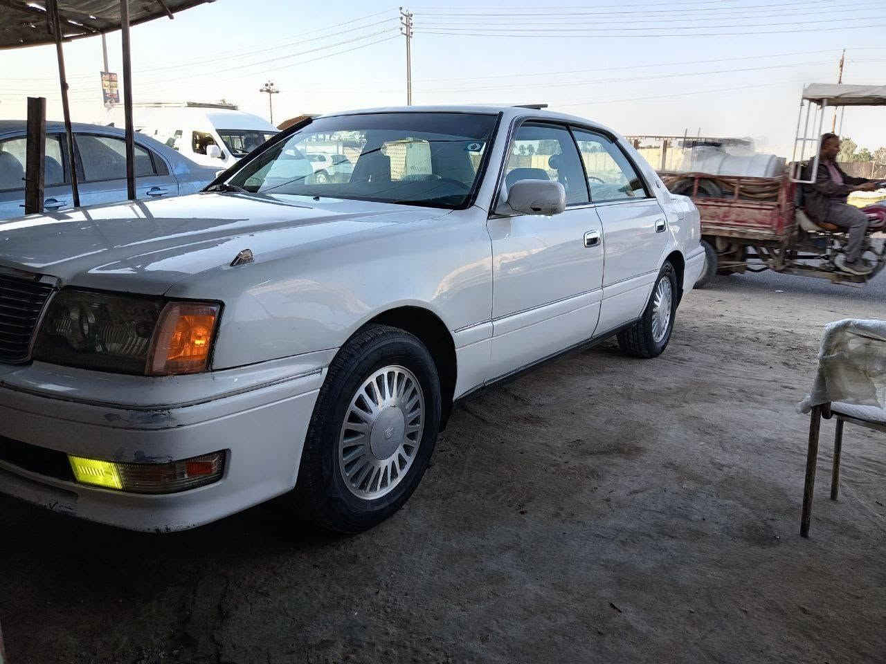السلام عليكم
راس ثور فلات
موديل 95
مكينه وكير 3000 فيشتين
تبريد ثلج
حداديه جديده
باتري جديد 
شاشه عارض فيديو
اصل كرستال
بجم ابو عيون
شاشه كيجات ليزريه
كشنات كهربايه
كهربايات كله شغاله

(رقم صلاح الدين دولي باسمي)

كصه قماره فقط 👍👍
العنوان الديوانيه قضاء الشاميه
***********
الشراي يتصل او يراسلني واتساب ♥️
