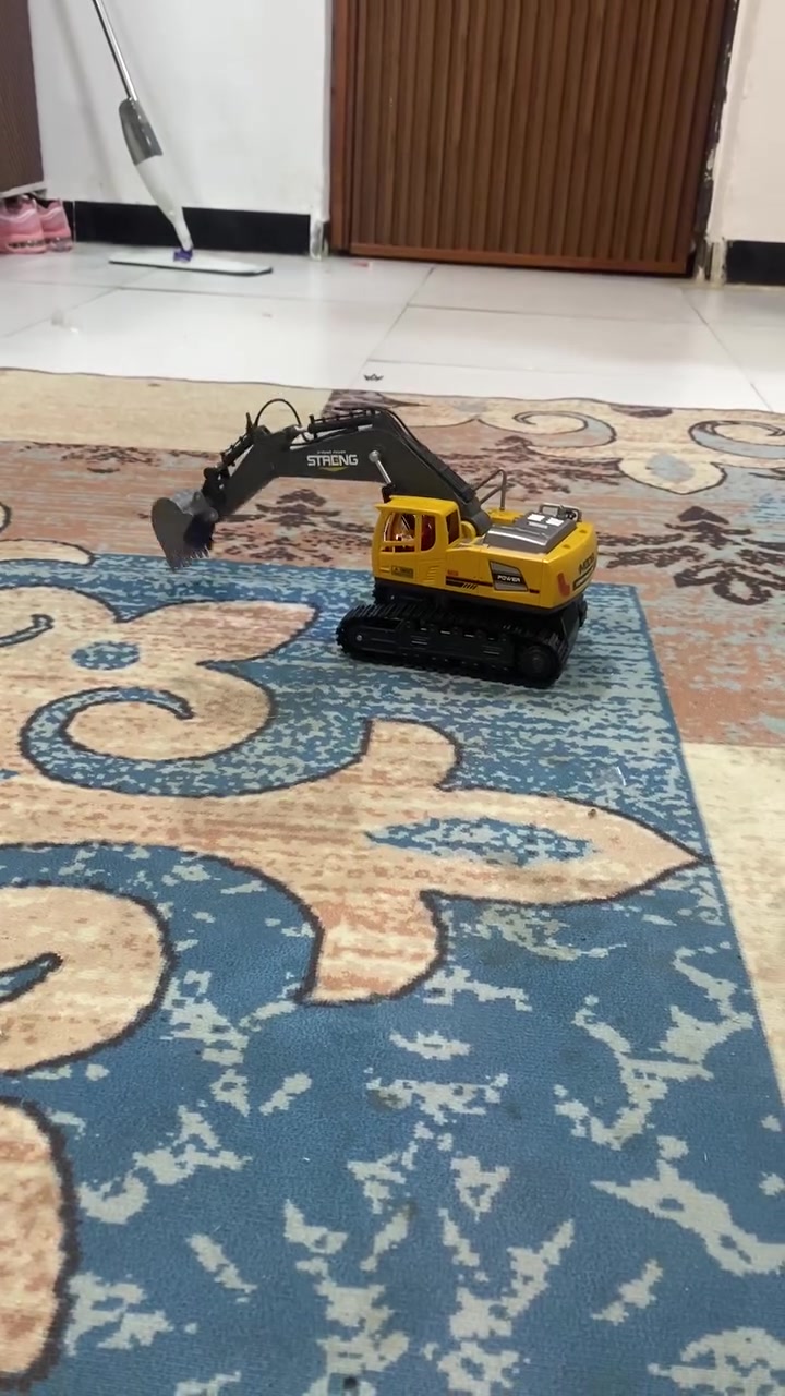 سلام عليكم شباب الاعزاء عدي سيارة شفل بهذا الشكل يخبل كدام العين وسعر يكون اعلى سعر ابيع وموجود خااص


**إذا كنت صاحب هذا الإعلان وتريد حذفه لأي سبب، رجاءا أرسل رسالة إلى الدعم الفني**
