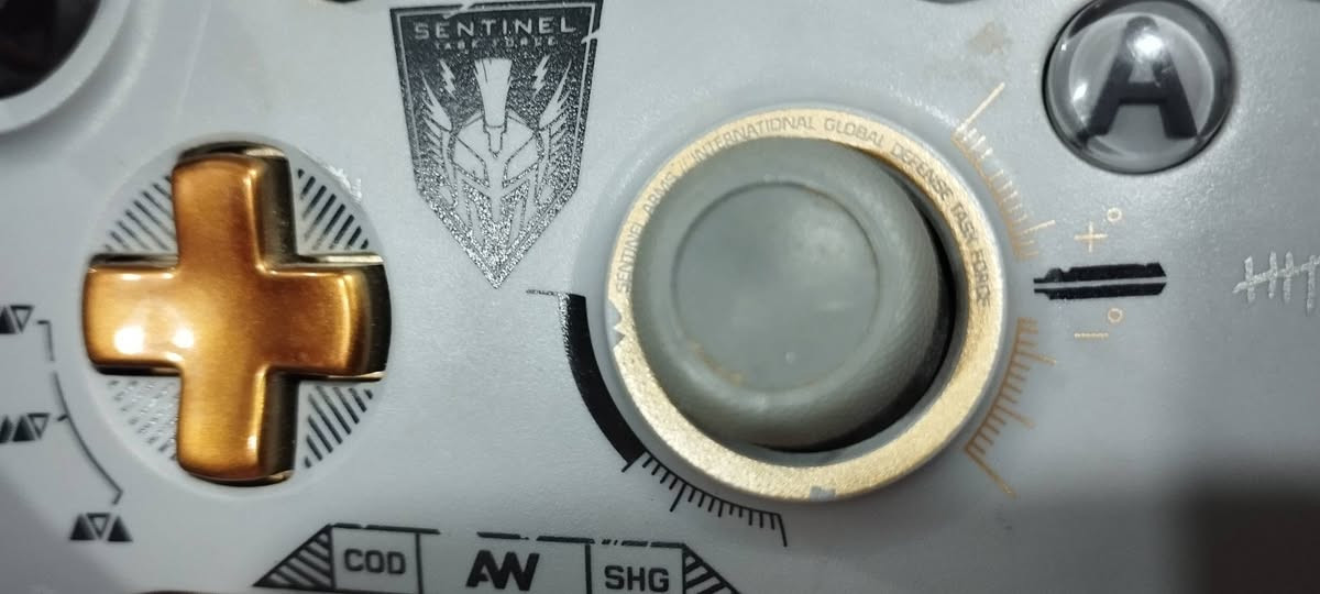 XBOX CONTROLLER 
اصليات


**إذا كنت صاحب هذا الإعلان وتريد حذفه لأي سبب، رجاءا أرسل رسالة إلى الدعم الفني**