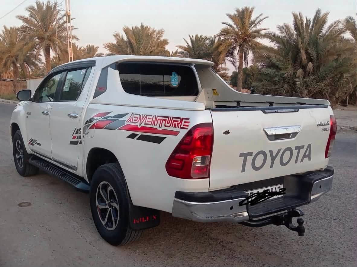 السلام عليكم للبيع بيكم تيوتا هايلوكسTRDمديل 2018 كويتي السيار فول اوتماتيك حره بسمي مداور ثاني يوم رقم ذيقار انكليزي سنويه جديده لل29جاهزه مكينه كير حداديه تبريد تخم تاير تاير ما ناقصه برغي وضع شركه سياره جديده بمعنى الكلمه مال جني السعر 258وبيه مجال لاستفسار ***********المكان سماوه المركز ❤️
