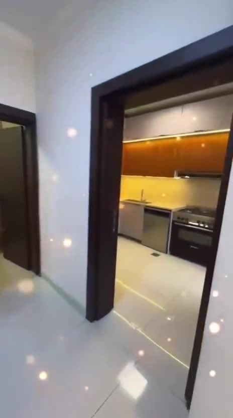 📌 الموقع: مجمع الوافي السكني – بغداد / التاجيات/ مجاور مرور التاجيات
🏠 المساحة:140م² – الطابق الأول
🔸 نظام دوبلكس (طابقين)
🔸 الزون الاول بناية 12 موقع مميز جدا مقابل الحديقة  
التوزيع الداخلي:
الطابق الأرضي: صالة + مطبخ + مجموعة صحية
الطابق الاول: 3 غرف نوم + مخزن + مجموعة صحية
✨ مميزات البناء:
نظام (ICF) يوفر عزلاً حرارياً وصوتياً عالي الكفاءة
📅 مؤثثه بالكامل والاثاث درجى اولى 
💰عليه قرض مصرف عقاري 100 مليون القسط الشهري 530 الف
سند مستقل

مطلوب 185 هيه اثاث

تواصل وتساب ***********
