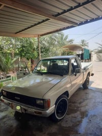 بيك اب • ١٩٨٧ • محرك ٢٠٠٠