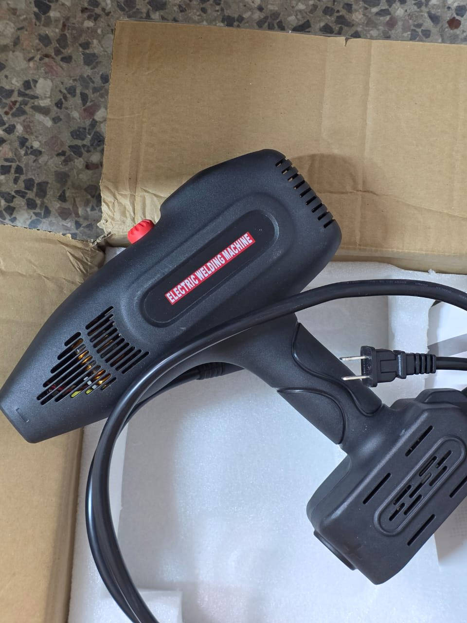 مكينة لحيم ٢٢٠ فولت ٤٠ الف


**إذا كنت صاحب هذا الإعلان وتريد حذفه لأي سبب، رجاءا أرسل رسالة إلى الدعم الفني**