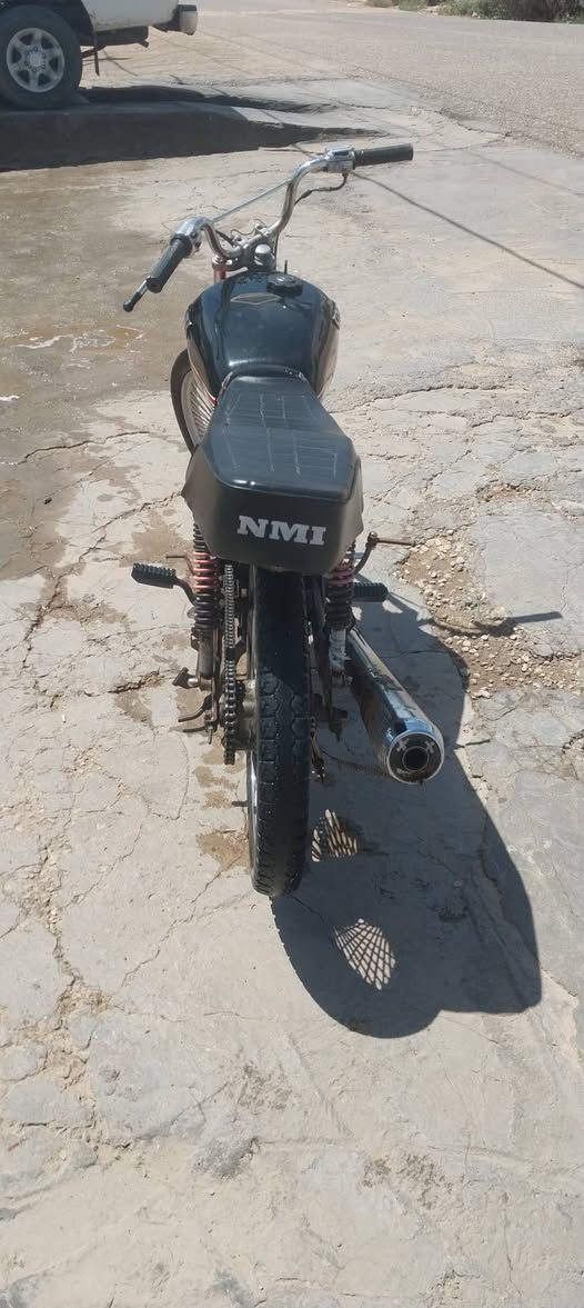 سلام عليكم شباب اربعه كير موديل 18 كلك كلك لا تبخير ولا تنقيص ولا نضيح دراجه حلوه شوفت عينك مكانه طوريج الشراي بي خير ويدلل سعره 190 رقمي ***********
