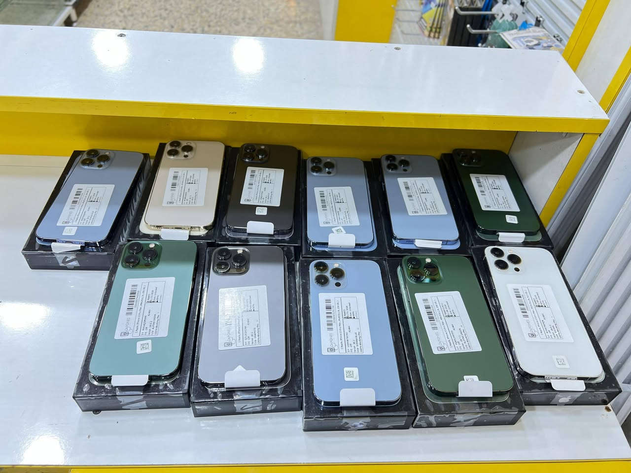 #سنتر_رافد_للموبايل
#قضاء_الفجر
IPHONE 13 Pro max
IPHONE 12 Pro max 
IPHONE 11 pro max 
IPHONE  11
الذاكرة (512  _  256)

بيع نقدا +اقساط ماستر الرافدين فقط 
عنوان المحل شارع الصيدليات  مجاور عيادة بريس


**إذا كنت صاحب هذا الإعلان وتريد حذفه لأي سبب، رجاءا أرسل رسالة إلى الدعم الفني**