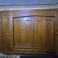 غرفة نوم خشب • مستعملة • المجر الكعبي