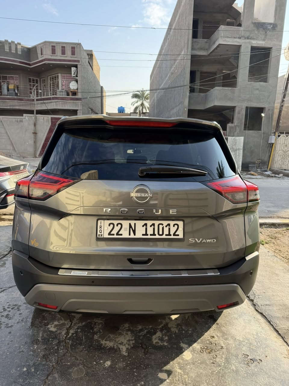 اخوان اخذت هاي قبل فتره 2023 تعرفون شنو جهزته تخم تاير دوشمه مالته مو ترهيم بوليش وحمام فول الفول مابيه لا شخوط ولا رصعات ولا بارد لوووك شرط الشرط سبير عدته ع شركه نويت ابيع اخذ اكبر مواصفاته معروفه انطيك سياره لا تبدل دهن ولا حته تغسله ضامه ماطلع بيه ماشيه 34 مايل مامشت بس باربيل ومو هواي السعر 173 ومجاله قليل حادثه بسيط قدر شبر قطعه طايره من راس جاملغ الامامي جهة السايق ومبدلي بواحد اصلي وصابغي وحسب الفحص راشي باب سايق والبنيد كلير ماعرف ع مود يوحدون اللون بدون ايرباك بدووووووووون دواخل بشرط بكد نقطه ماكو محرك 3 بستم لادونص ونشاطه اقوى من 4 بستم حته قدرته الحصانيه اقوى والجناي يعرفه ***********  مكانه بغداد الكرخ / مراوس حسب القناعه.. اربيل بأسمي ومتحتاج توصل سياره اربيل هزه وبراد ممنتهيه
