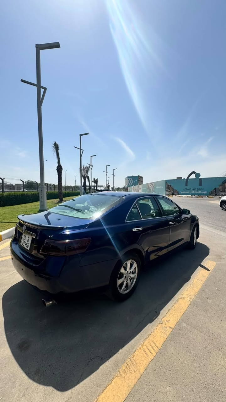 متاح كامري ٧ امريكي
4سلندر ٢٤٠٠
مكينه جديده لاتنقيص ولا تبخير
لتنقص دهن ولا مي
كير بحاله جيده مبدل فلتر ودهن قبل فتره
صدر خلفي جديد ذاك الاسبوع شاده
الامامي جديد مشط ستيرن جديد
ضاغطه جديده +  ادامه مجاول
تبريد منضومه جديده ثلج لا يبوخ ولا شي والكامري معروف تبريده.
اقتصاديه بالبانزين كلش
فيتبم عبوه كاماله مال افلون شاده
السياره مصبوغه عام جانت جارده
ترايك للبصره وين متريد اطلع ومأمن
حلوه وناعمه وجاهزه
شاشه كامره سستم صوت
تجوه خلفيه اماميه
مكاني بغداد غزاليه
***********
السعر ٧٩ بيه مجال (بسيط) 
رجا لحد يعاملني بالتليفون تعال شوفه وشوفك باليرضي الله لان الله شاهد صايره عليه ٩٠
