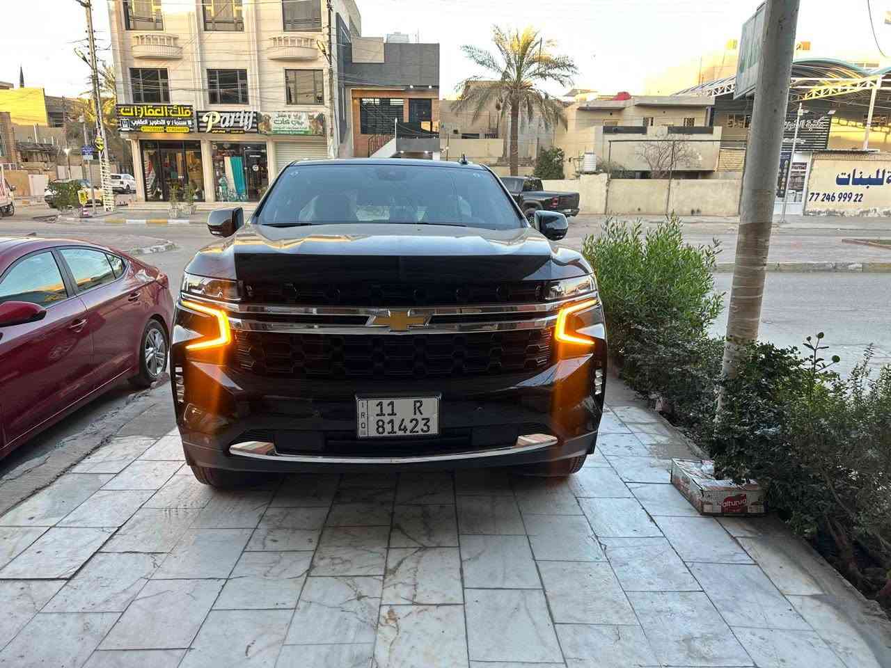 السلام عليكم للبيع تاهو 2023 خليجي مواصفات ls معروفة مكفوفة كفالة عامة زلغ ما بيها ماشية 19 الف فقط فقط السيارة بعدها بالضمان ضمانها 5 سنوات سيارة جديدة كلشششش رقم بغداد باسمي تحويل مباشر السيارة مغلفة pof حماية ضمان خمس سنوات سعره غلفتها ب 2000 دولار مكينة 8 سلندر 5300 كلشي بعدة بوضع الشركة حتى الدوسات عنواني بغداد البلديات السعر 500 ورقة يعني (5 شدات) و بيها مجال للشراي 
سيارة تفيد الجناي للاستفسار 
***********
