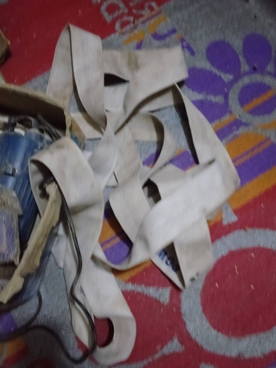 سلام عليكم ورحمه الله عندي هاذا المضخه البيع عنوان حي اور ***********
