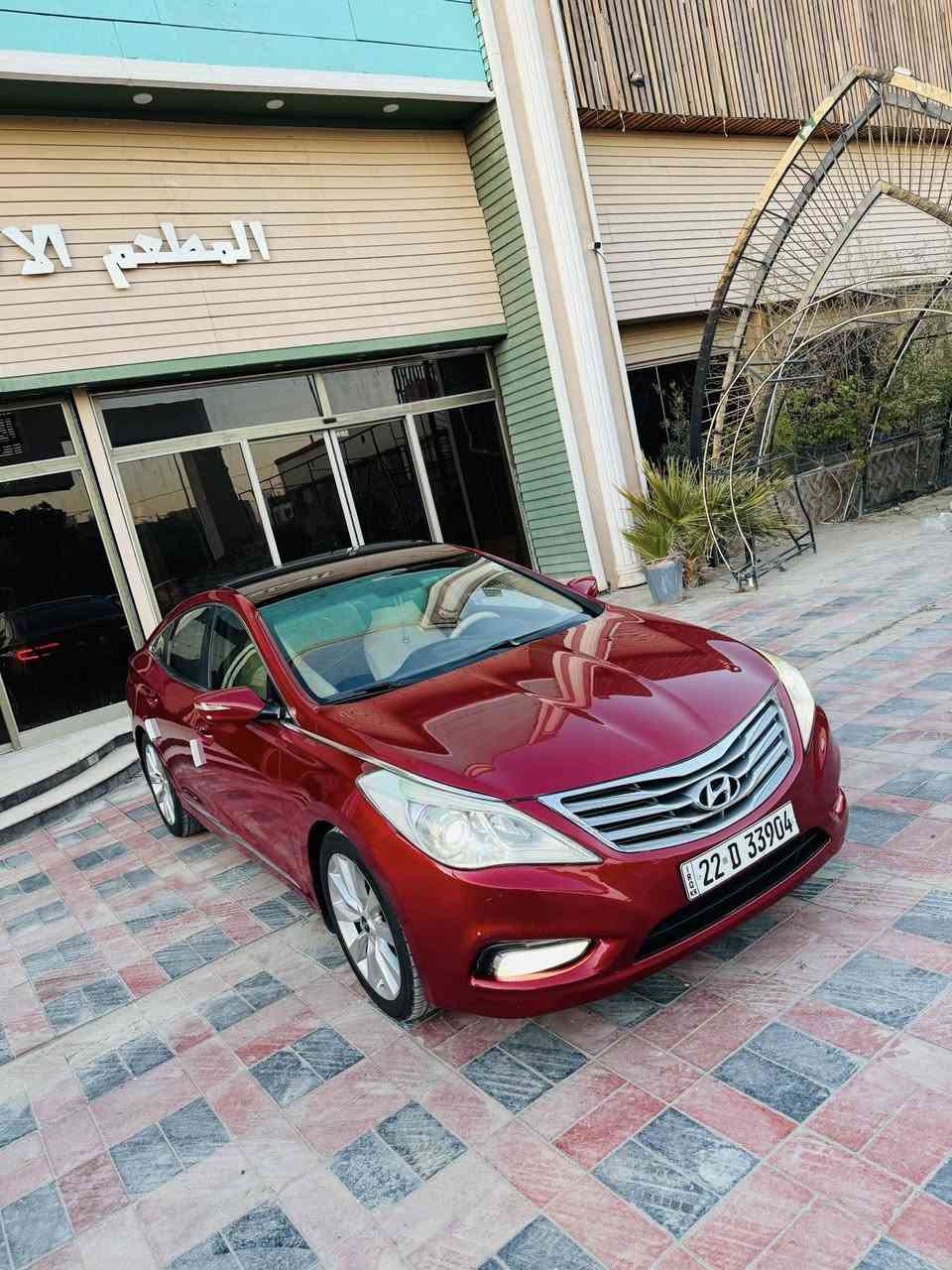 يالله السلام عليكم

للبيع. أزيرا. 2013 خليجي خـلـيـجـي فول مواصفات ViP

سياره بيها بنيد رش وباب خلفي 
وجاملغ والباقي كفالة 
سيارة احلى من صور 

ماشية160 مكينة 6 سلندر

- مواصفات السيارة ViP

- بصمة تشغيل

- بصمة ابواب

- بصمة جنطة

- بنوراما طكتين

- داخل بيجي

- كشنات جلد

- كشنات كهربائية

- كشنات تدليك

- حساسات خلفية

- تبريد خلفي

- كشنات تدفئة

- بردة خلفية كهربائية

- اوتو هولد

- اشاير بل مري

- مري شفط

- داخل صاج اسود وبيجي

- سماعات انڤنتي

- مانع انزلاق

- مثبت سرعة

- تحكم استيرن

- انارة داخلية ليزرية

- انارة بل دشبول

- انارة بل ابواب

- لد امامي

- لد خلفي

- زينون

- ستيرن كهربائي ( متحرك )

- محرك 6 سلندر (  )

- كير ( ما مفتوح )

- دبل اكزوز خلفي

- ويل اكرون 19

- اوكس + USB

- تخم تاير

- وباقي المواصفات

اخوان سياره نضيفه وحلوه 
جاهزة من كلشي  رقم اربيل الجديد 

السعر 119 وبيها مجال 

‭***********‬

مكاني النجف الأشرف
