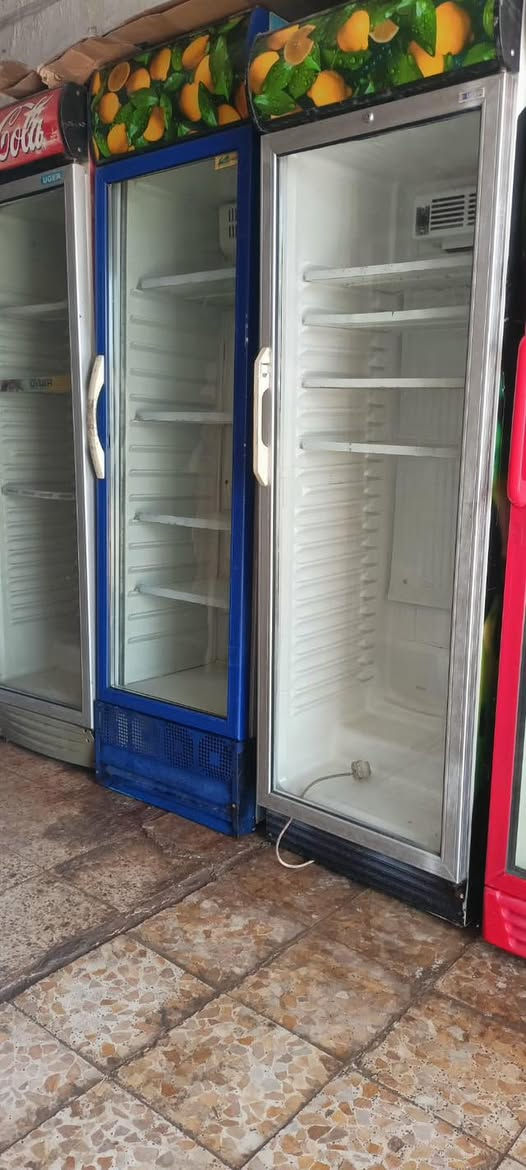 للبيع برادات ايكور التركي شرط الفحص والضمان الاتصال *********** وتساب العماره حي الحسين الجديد مقابيل السوك الاخضر شارع ابو شاكر
