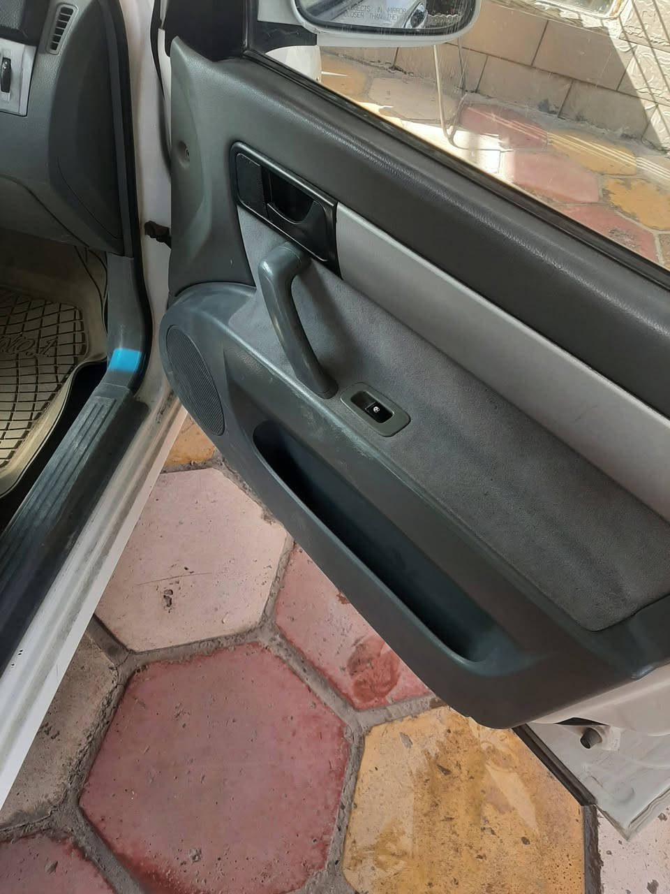 سازوكي-فورنزا للبيع
موديل ٢٠٠٨ رقم بغداد بأسمي ٤ قطع صبغ جامرلغ تبديل بدون اي ضرر تدفئة تبريد محرك ٢٠٠٠ تخم تاير جديد 
للإستفسار *********** 
مكان السيارة ديالى المقدادية
