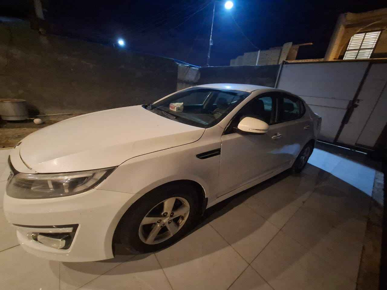 كيا اوبتما موديل ٢٠١٤ وارد امريكي رقم ذي قار حره باسم صديق  سيارة نضيفة ومرتبة ....
السعر قابل للتفاوض
*********** واتساب Singapore
