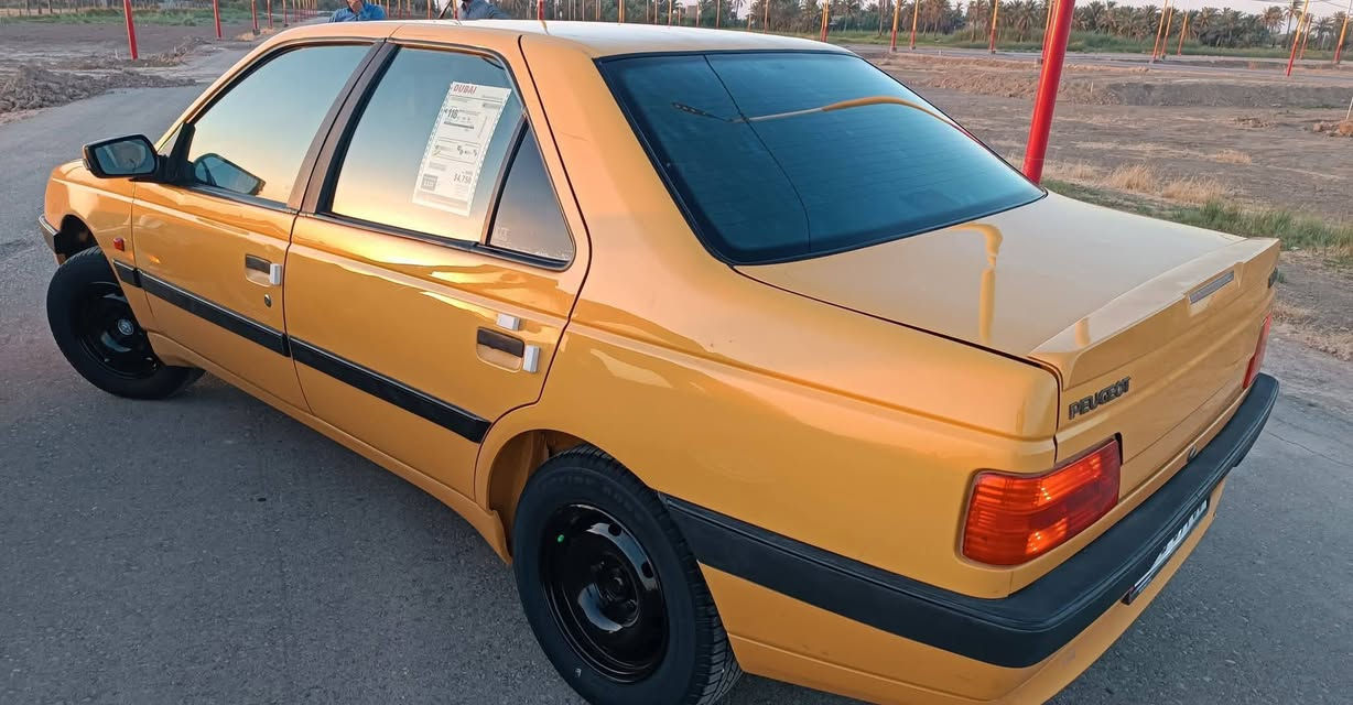 اللهم صلي على محمد وال محمد 🧿
السلام عليكم 
للبيع راح اذكر كل التفاصيل يعني لتجيني خاص ودزلي شنو تفاصيلها والسعر  وشبيها مصورلك حته شاصي  أقره المنشور وكلب الصور كدامك وبيك خير وتدلل 
النوع ....بيجو أكد 
الموديل...2016
الرقم ...بغداد دولي باسمي  وابيعلك عقد مروري كبل تحول 
السياره طالعه ب2017 وعله ايد وحده لسه 
الهيئه والغرامات ...0 
السياره جديده استخدام شخصي فقط 
وجاهزه من جميع النواحي كبل للشارع 
عليها سستم صوت SONE 
منضومه زنون H1 العالي  شمسي +H3 للناصي يعني تكشف شارع باكمله 
حداديه امامي وخلفي جديده حته دبلات+باتري وتخم تأير 
تخم فلنجات ودسكات كله جديد 
زيوت محرك+كير+بريك+بور كله جديد 
عده صندوك كامله مال شركه 
كير مكينه ع فحص تبريد +تدفئه تجي وشوف 
السياره اكفلها من ضربه وتبديل وفتح ورصعات  وخياس 
مراوح وكتفات كله جديد يعني حماوه ماكو 
بيها رباع مصلحات مو دوسه كامله( رباع فقط) وبيها رشه بجاملغ  أمامي ربعه اثر شخط مو حادث وعندي صورته  ورشه ب هلال خلفي وسياره مصورها قبل صبغ يعني اروح وياك سونار سمكري  كهربائي وين ميعجبك تفحص عادي 
السعر 55  وشرط اذا مو نفس الصور  انطيك مخاسيرك وترجع 
العنوان الديوانية 
للاستفسار الاتصال على الرقم 
***********
