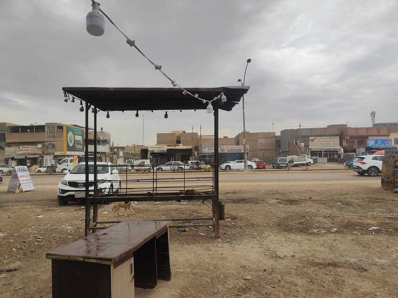 منقله تسكام نظيف وياها ميز حديد وبكره تغليف الطعام للبيع السعر كلهن 225 وبيهن مجال
 مكانهن الحله رقم الهاتف ‏‪0782 482 3670‬‏
