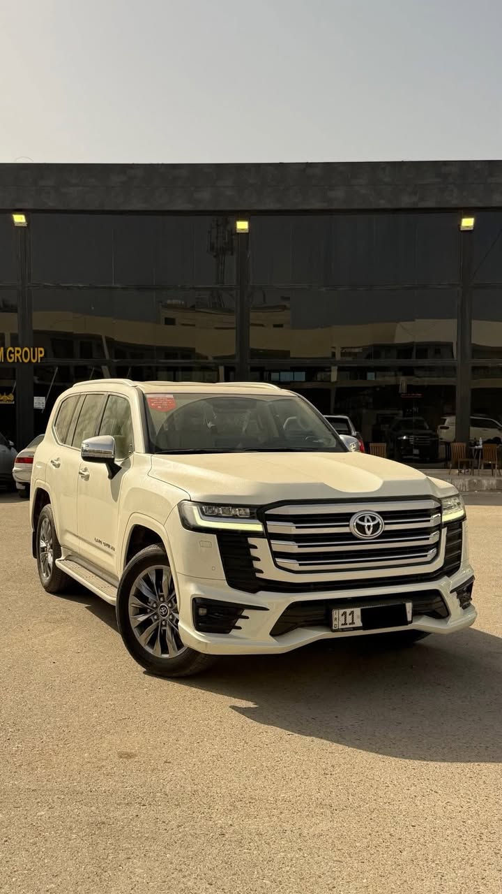 لاندكروز 2024 VX ساز اصلي بضمان  فووول مواصفات مغلفه PPF اصلي ضمان ماشيه 17 سياره جديده ومضمومه بلكارتون رقم بغداد ب اسمي تحويل ثاني يوم مكفوله كفاله عااامه مكاني بغداد الشراي يتصل ***********
