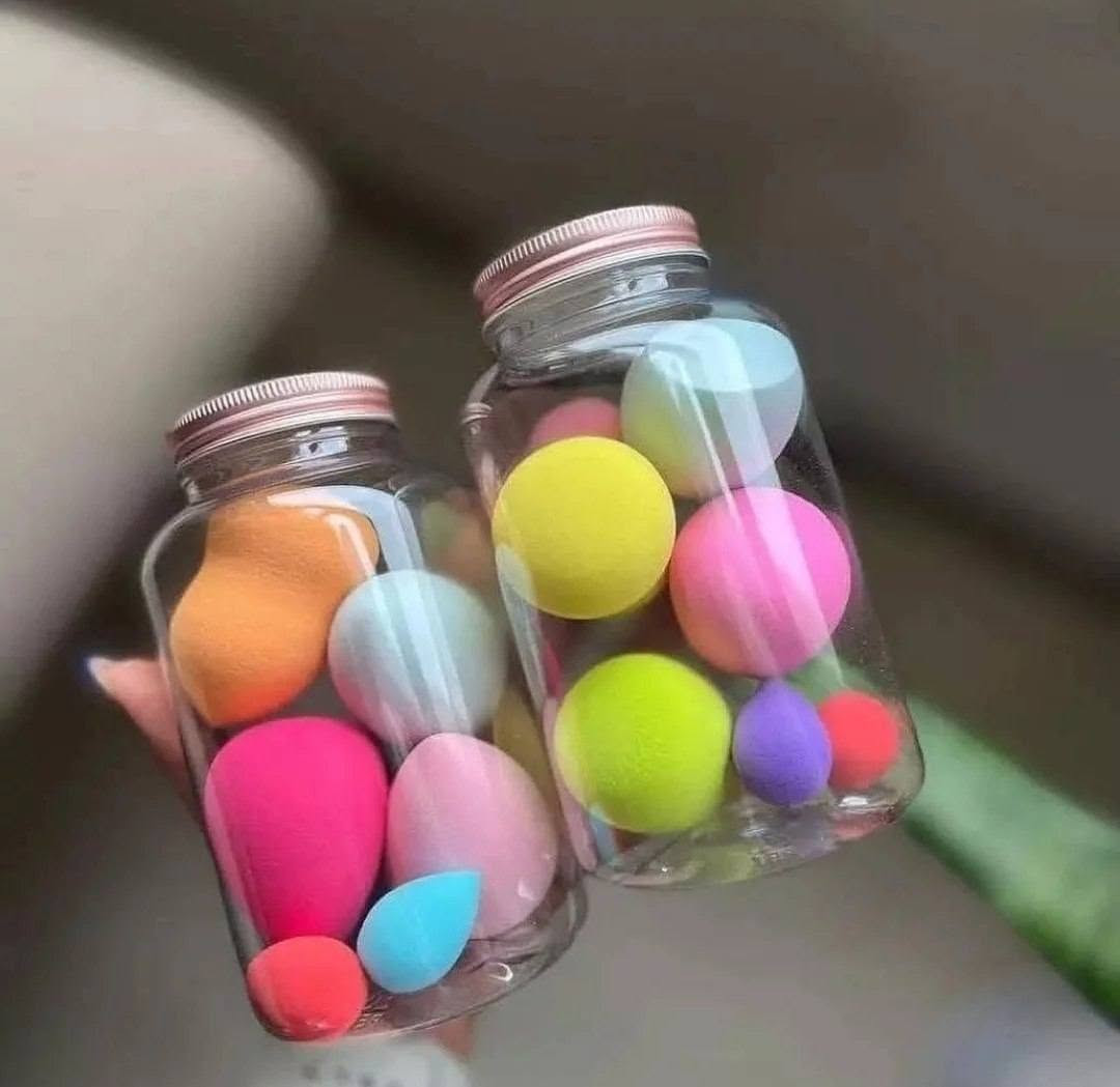 وفرنا لكم منتجات عناية أصلية بجودة ممتازة وأسعار مناسبة 💖
📌 اقرئي فوائد كل منتج داخل الصور، والسعر موجود أسفل كل صورة.
🚚 التوصيل إلى جميع محافظات العراق 💰 أجور التوصيل: ٤,٠٠٠ دينار فقط
📩 للحجز أو الاستفسار راسلونا على الخاص، والرد بأسرع وقت. لا تفوتون العروض والكمية محدودة! 🌸


**إذا كنت صاحب هذا الإعلان وتريد حذفه لأي سبب، رجاءا أرسل رسالة إلى الدعم الفني**