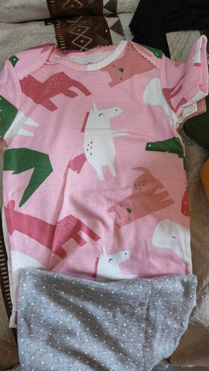 يلبس عمر سنتين خمس قطع ١٠الاف


**إذا كنت صاحب هذا الإعلان وتريد حذفه لأي سبب، رجاءا أرسل رسالة إلى الدعم الفني**