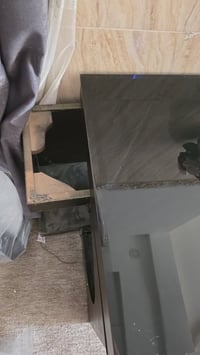 طقم طاولات • زجاج مكسور • أربيل