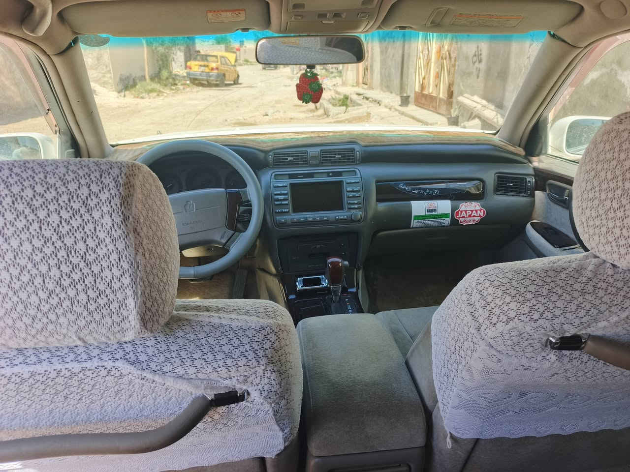 ملكه ادوات موديل 2000 رقم وسنويه سليمانيه كير مكينه تبريد حداديه كفاله سياره كصه جنطه جاهزه على اخر حبايه السعر 30 و بيها مجال للتواصل على الرقم بي واتساب ***********
