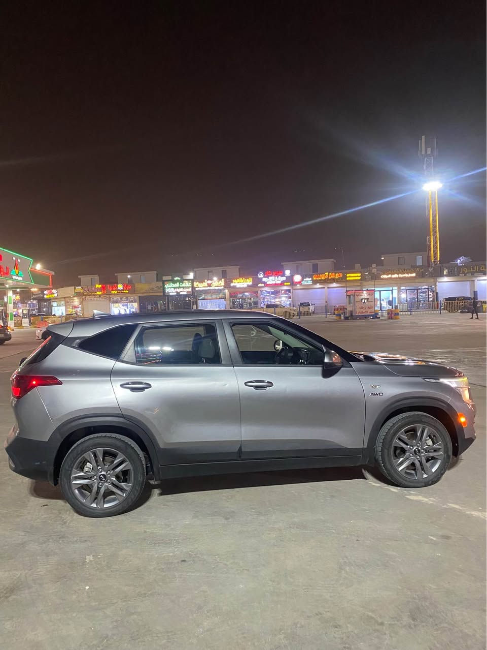 مساء الخير  كيا سيلتوز  للبيع 2021  تحويل او وكاله جاهزه بأسم بنيه  محرك 1600 دوش ماشيه 47الف  ما بيها اي نقص صبغ بيها بس بنيد فقط 
السياره كلها مكفوله  وجديدا بمعنا الكلمه مكانها بصره حي المهندسين  السعر143$  بيها شوي مجال للاستفسار اتصال او وات ساب ***********
***********
 مكلف بلنشر.  رجاًً البصرة, العراق
