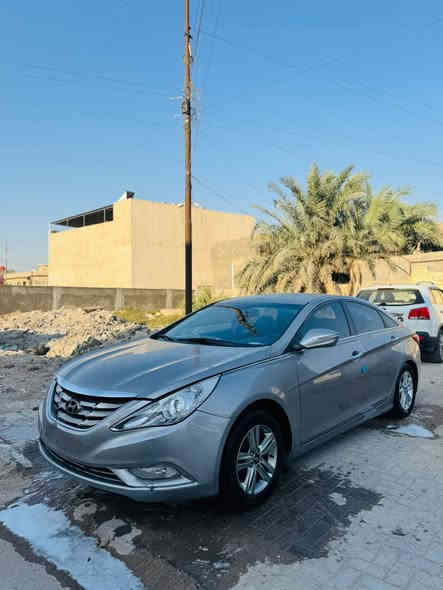 سلام عليكم لبيع سونتا مديل 2013 سياره جديده بدون لوحات ادوات بيع فقط كصه جنطه سياره جديده دخول جديد   سعر 50 رقم هاتف ***********
