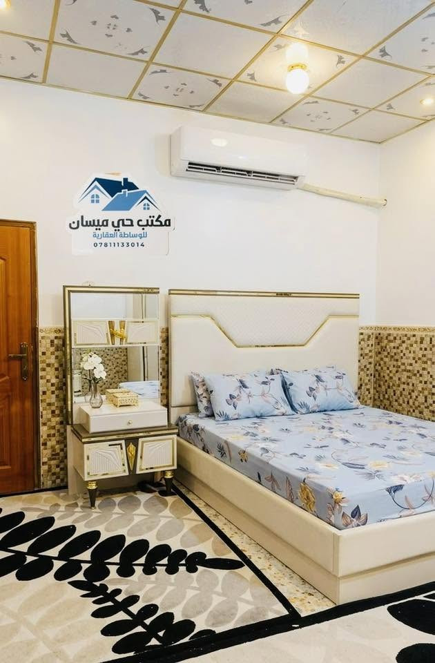 للبيع بيت 100 متر تجاري شارع 25 متر طابق ونص صب حي ميسان الشريط قطاع 76 مقابل شارع عودة يحتوي الطابق الاول غرفة و صالة و مطبخ و استقبال و صحيات داخلية و خارجية و الطابق الثاني غرفة و صالة و صحيات السعر 155 وبي مجال للاستفسار اتصل ***********
