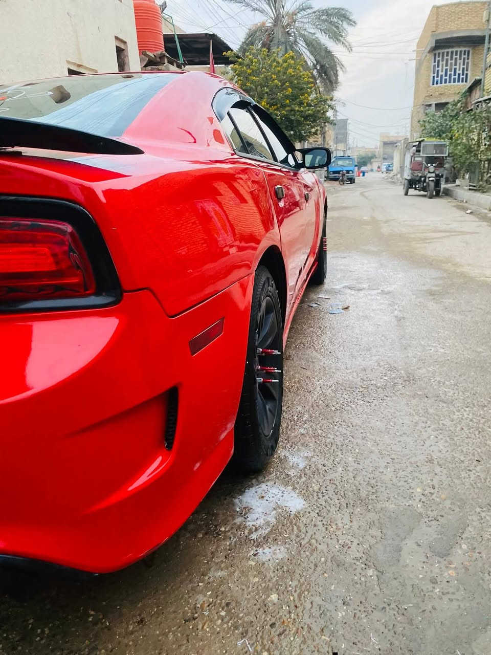 السلام عليكم  جارجر 2012 اصل رقم بغداد بسمي تحويل ثاني يوم تغيير لون  مواصفات شاشة جبيرة كير طيارة تبريد قطعتين خير من الله منضومة زنون سيارة نضيفة وخير من الله ترايك وين متريد رجاء المو شراي لايتعبني واتعبك السعر 128وبيها مجال حك الجية. رقم ***********
