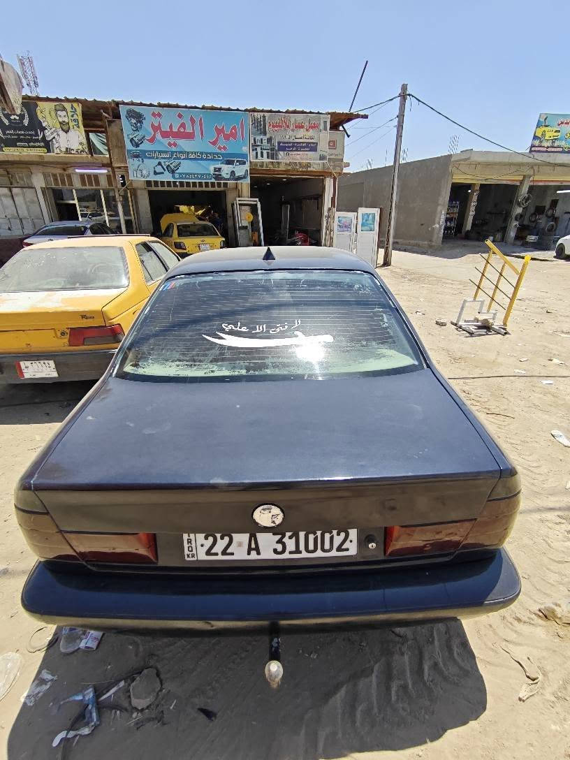سلام عليكم 
بي ام دبليو  ٥٣٥ محور  8 سلندر 
كير  اوتو ماتيك 
تبريد قطعتين ثلج
كير مكينه جدد
صبغه فرن للجماليه
رقم اربيل بسمي شبه مميز
للبيع او للمراوس حسب القناعه 
مكلف بنشر 
للاستفسار الاتصال عله رقم *********** 
مكان ديوانيه ⭐ ديوانية, القادسية
