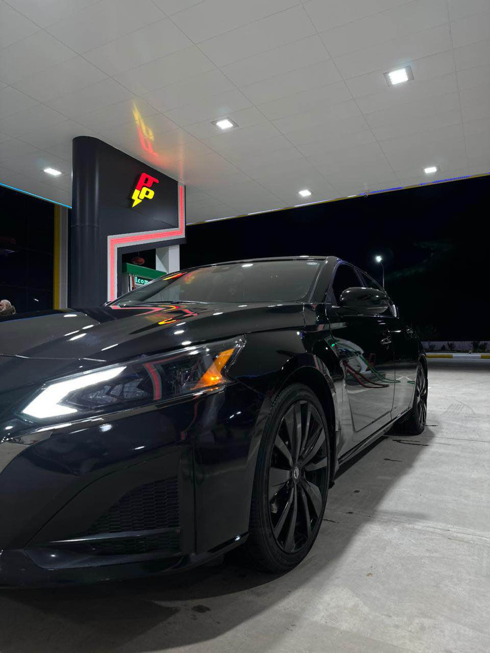 Altima 2022 SR midnight AWD 
ئەڵتیما ٢٠٢٢ SR میدنایت سڵاید ڕادار حەساس شاشە گەورە کامل پێشی کراوەتە ٢٠٢٣ بە ئەشیای بیلادی تەنها دوو پارچەی بۆیاخە بێ ناو ئیرباگ تەنها سوکانی تەقیوە گێڕ و مەکینەی بێ کێشەیە تەنها ٦٠ هەزار ڕۆشتووە 
0️⃣7️⃣5️⃣0️⃣1️⃣7️⃣7️⃣5️⃣9️⃣5️⃣8️⃣ whatsapp-viber 
سعر:١٥٢ مجال رانية, السليمانية


**إذا كنت صاحب هذا الإعلان وتريد حذفه لأي سبب، رجاءا أرسل رسالة إلى الدعم الفني**