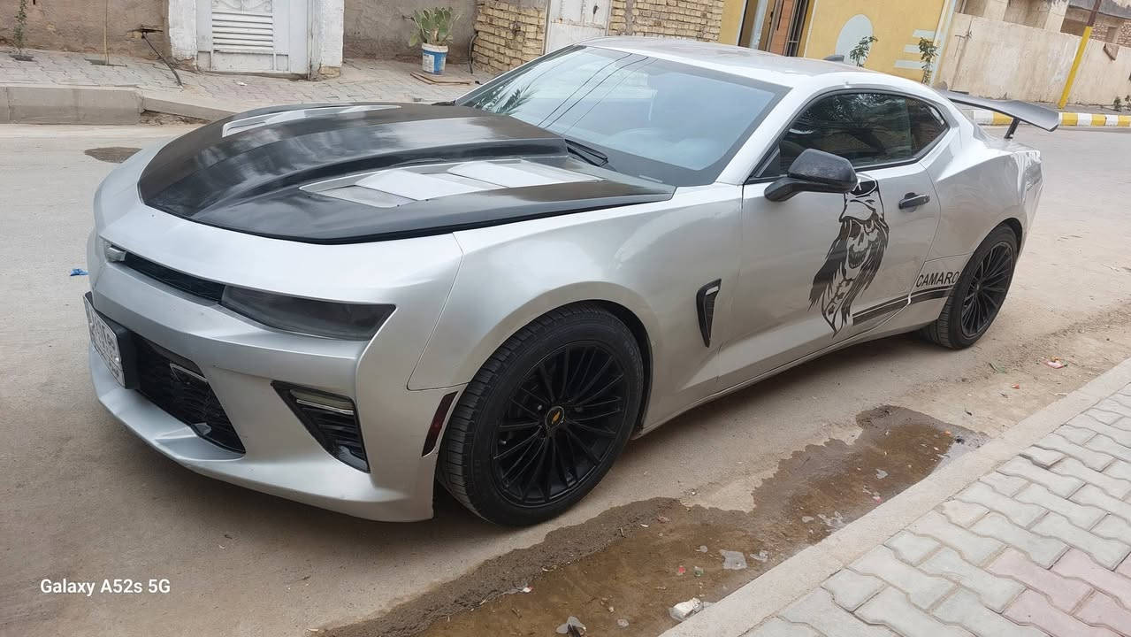 السلام عليكم
كمارو ..RS..2018 رقم بصره مشروع وطني تحويل مباشر سنويه 2027 حادث جاملغ وبنيد لغد شواصي كفاله مكينه كير دواخل جديده تخم تاير 
السعر 103 وبيها مجال 
مكان السياره كوت 
للإستفسار 
***********
***********
