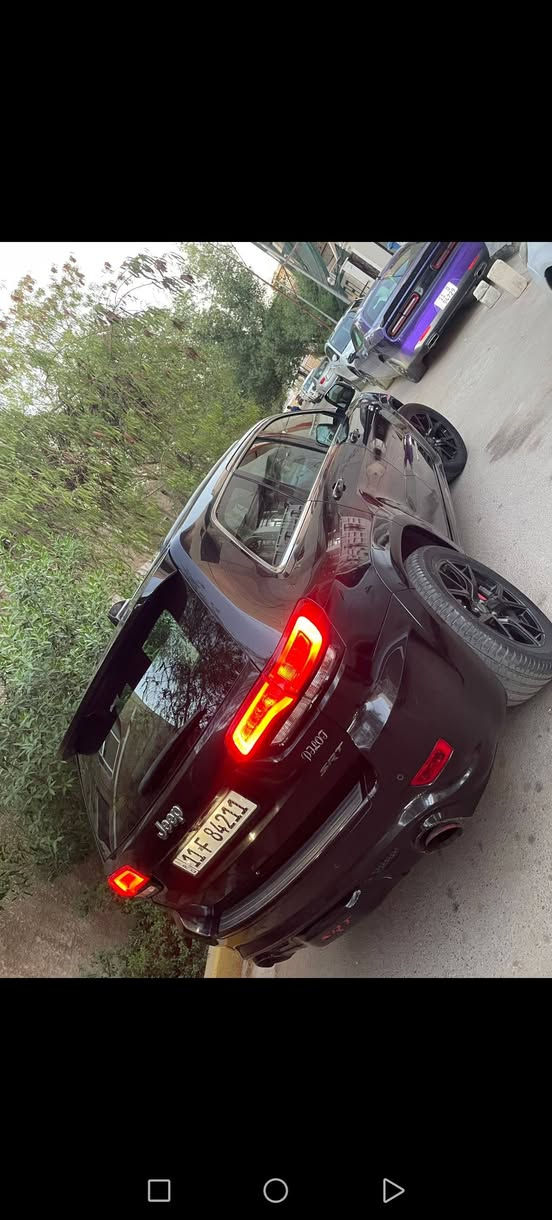 السلام عليكم اخوان مكلف بالنشر
جيب لاريدو خليجي فول بدون حادث بيها السونار المندلاوي موديل 2014 محرك هيمي بددون ضرر بدون تبديل بيها قطعتين صبغ ماشية ١٣٠ كيلو سيارة جاهزة للبيع السعر المطلوب 190 ورقة وبيها مجال قليل اتصال *********** واتساب  امير التميمي

