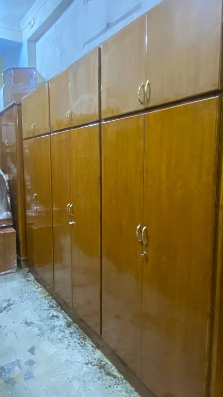 غرفه 6 باب ملحق صاج داخل وخارج مستعمل نظيف شغل درجه اولى موديل ثلاجه صاج ثقيل بغداد الأمين الثانية ***********
