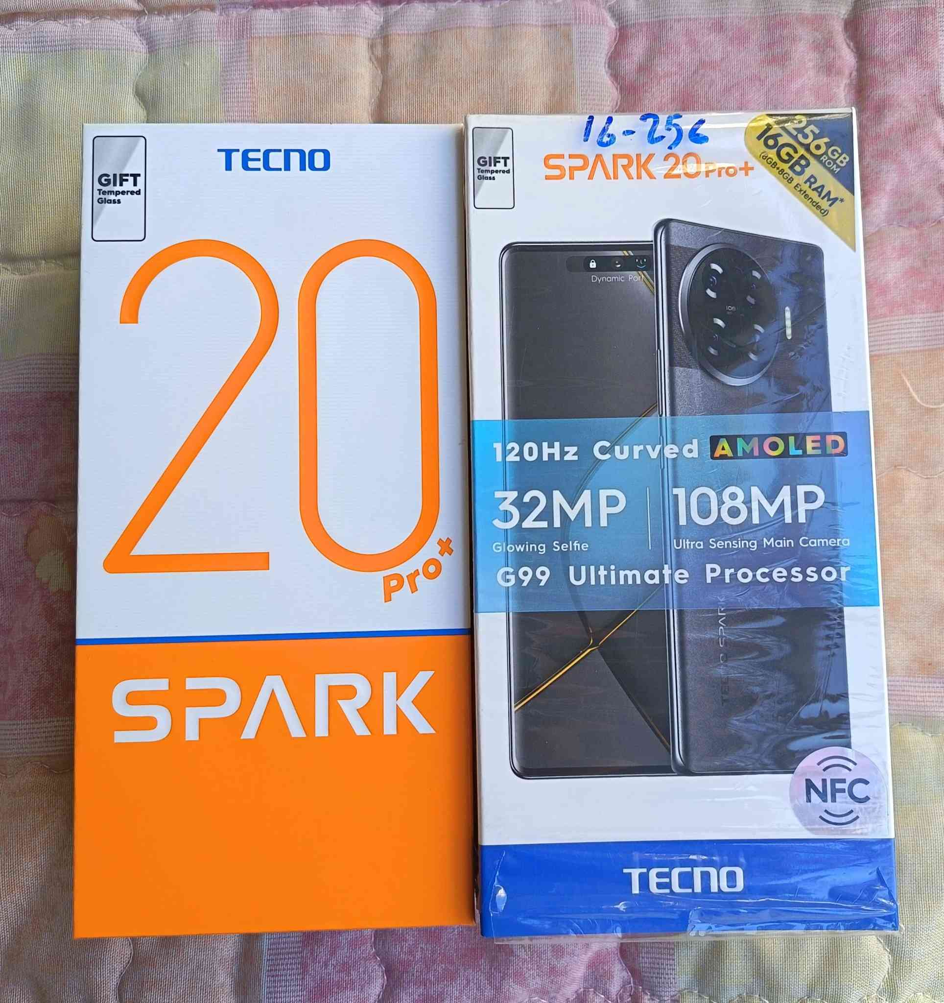 للبيع تكنو سبارك 20 برو بلاس اخو الجديد نضافه 100 كامل الملحقات ذاكره 256 ورام 8 السعر 185 الف بغداد /حي الجهاد / مكتبة حي الضباط لايوجد توصيل ***********
