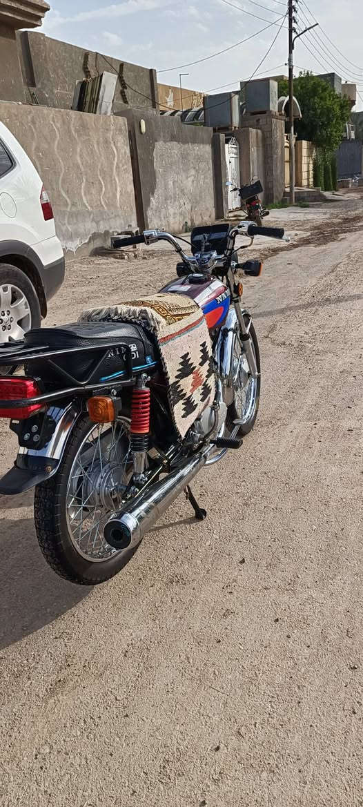 نامه 26لبيع دراجه مكفوله من كلشي الشراي يجي خاص او يتصل ***********مكاني الخالص السعر 725وبيها مجال والي مو شراي لا يدفع اسعار بكيفه ولا يدخلل خاص يعامل رجائا
