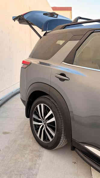 Nissan Pathfinder 2024 
✅ Platinum ✅
ماشيه ١٨٠٠٠ كيلو 
تو كلر بلادي 

السياره مغلفة PPF بالكامل 
سقف بانوراما 
بصمة تشغيل
بصمة ابواب
اناره محيطيه كل داخل سياره 
تشغيل عن بعد(Remote Start)
صندوق شفط كهربائي 
رادار امامي (تحديد مسار)
رادار جانبي (نقاط عمياء)
رادار خلفي (تحذير من الاصطدام)
حساسات امامية+ خلفية
دفع رباعي 4WD
اوتو بارك Auto Park
كاميرات 360°
كشنات جلد قرميدي بلادي ✅
كراسي منفصل 
كشنات ميموري
كشنات تدفئة
تبريد قطعتين لمس
تحكم وضعيات القيادة...Drive Modes 
شفتات + تحكمات استيرن 
هيتر استيرن
Apple Car Play
Android Auto 
هاند بريك بصمة
اوتو هولد Auto Hold
اوتو ستارت Auto Start
اوتو ستوب Auto Stop 
مانع انزلاق+ABS
شاشة كبيرة لمس+كاميرا
منافذ AUX+USB
وبقية المواصفات المعروفة

***********
مكان السياره ( بغداد اليرموك ) بغداد
