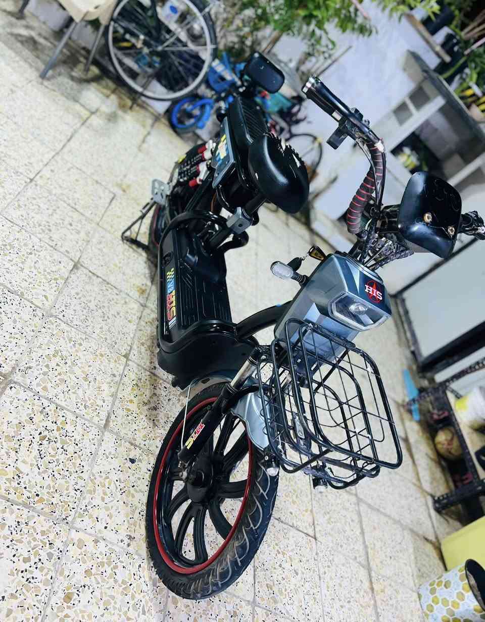 السلام عليكم دراجة شحن موديل ٢٥ كهربائيات شغاله اي نقص ما بيها البطاريات بحاله جيدة السعر ٢٨٠ وبيها مجال مكان الدراجة بعقوبة التحرير


**إذا كنت صاحب هذا الإعلان وتريد حذفه لأي سبب، رجاءا أرسل رسالة إلى الدعم الفني**