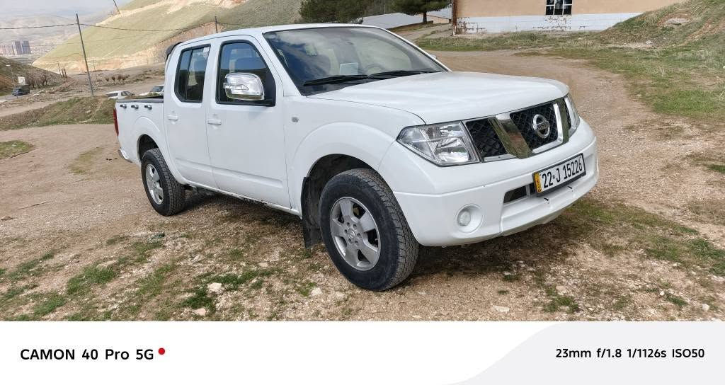 نەڤارا مۆدیل 2009  
ڕەقەم هەولیر بەناوی خۆمەوەیە تا 2031 تازەیە
مەکینەی شەریکەی خۆیەتی
بەشەرتی گیڕو مەکینەو عەکسل و گشت گیانی
تەبرید و گەرمی و کارەبای مەزبووتە 
وەرگەڕاو موس بڕاوە نیە 
دەعمی پیشی هەیە 
سەیارەکە زۆر جوانە و چاڵ و چۆڵ ی نیە 

سعری 76
                 لەسلیمانیە 

***********       *********** السليمانية, العراق
