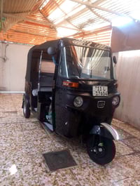 تكتك موديل 20رقم وسنويه تكتك جاهزه من كلشي كبل لشارع تكتك تخم تاير جدي...